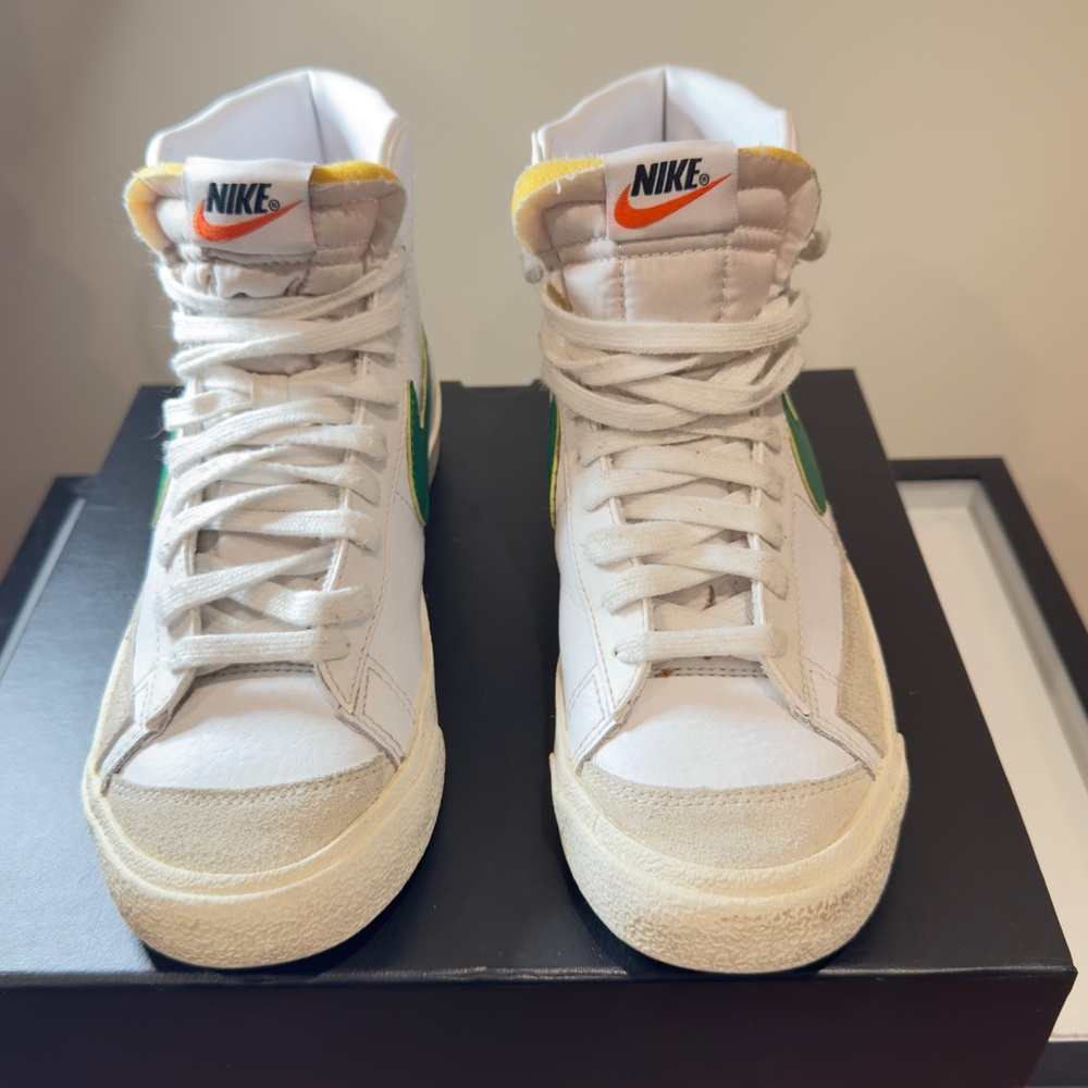Men’s Nike Blazer Mid ‘77 White/Green SIZE 7
